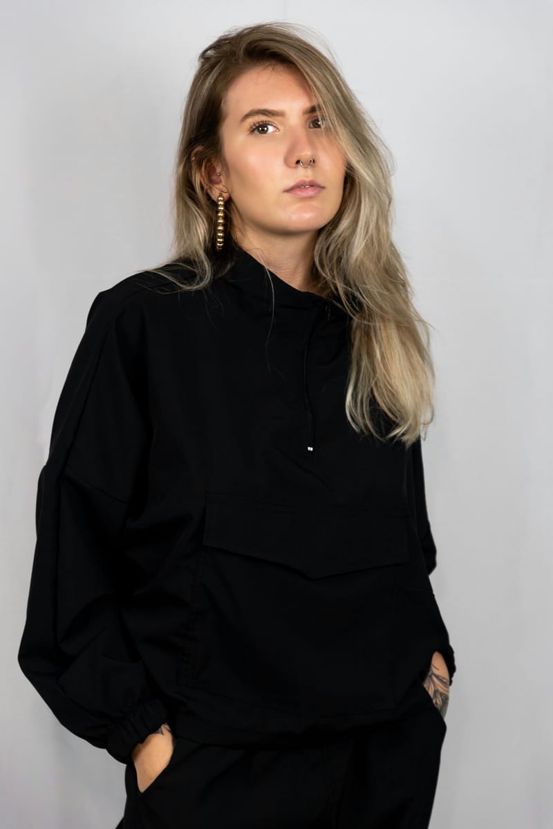 RINE Windbreaker — Black